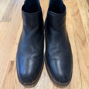 Johnston & Murphy Men's Black Leather Chelsea Boots